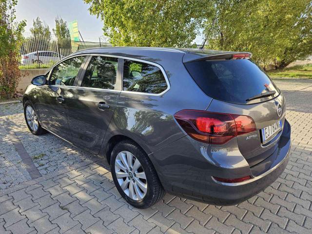 OPEL Astra 1.7 CDTI 110CV Sports Tourer Cosmo