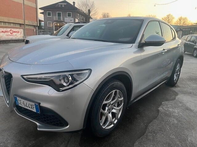 Alfa Romeo Stelvio 2.2 Turbodiesel 190 CV AT8 Q4 Business
