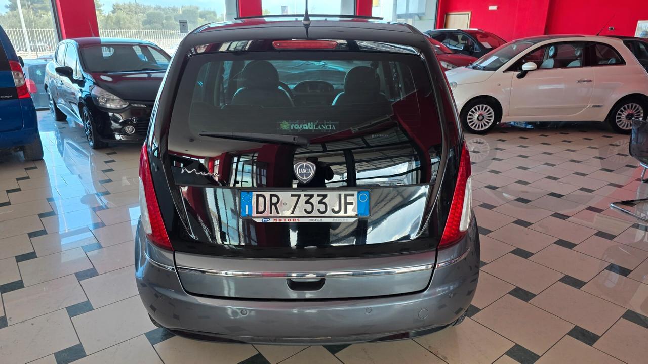 Lancia MUSA 1.4 16V Platino gpl poltrona frau