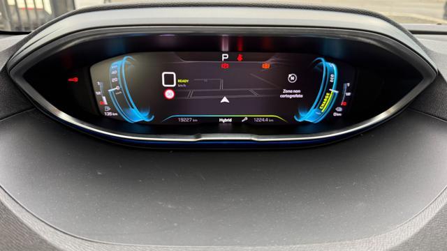 PEUGEOT 3008 HYBRID 180 e-EAT8 ALLURE PACK*24M.G.*