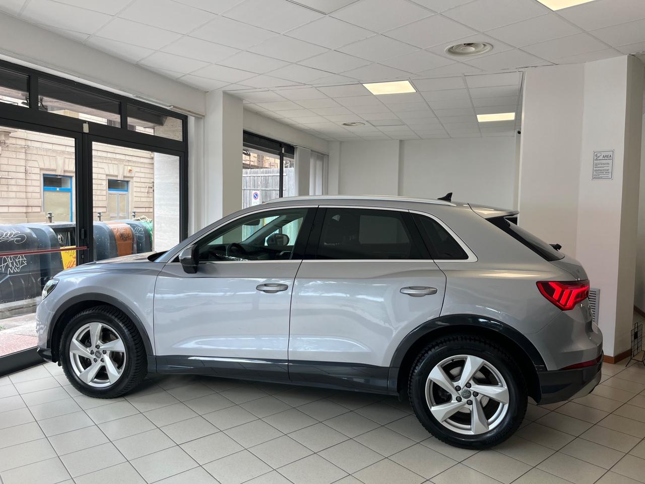 Audi Q3 35 TDI S tronic Business Advanced