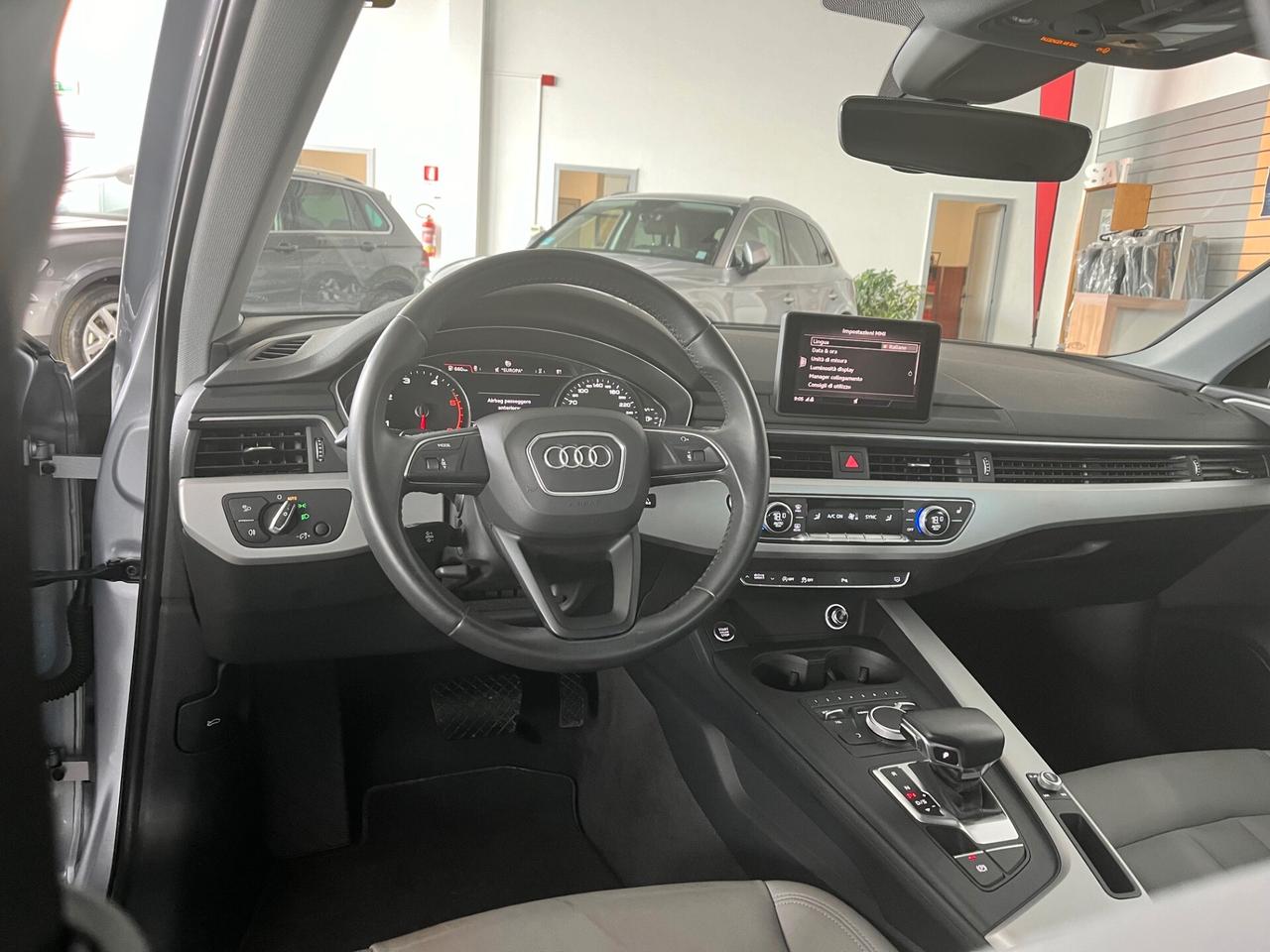 Audi A4 Avant 30 TDI S tronic