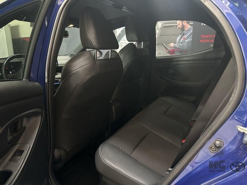 Toyota Yaris 1.5 Hybrid 5 porte Lounge