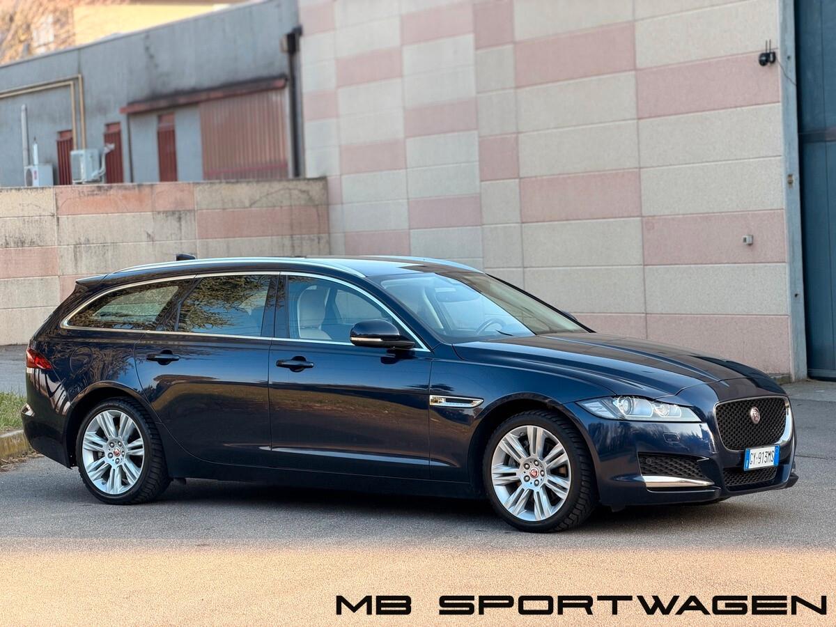 Jaguar XF Sportbrake 2.0 D 180 CV AWD Prestige - PERMUTE