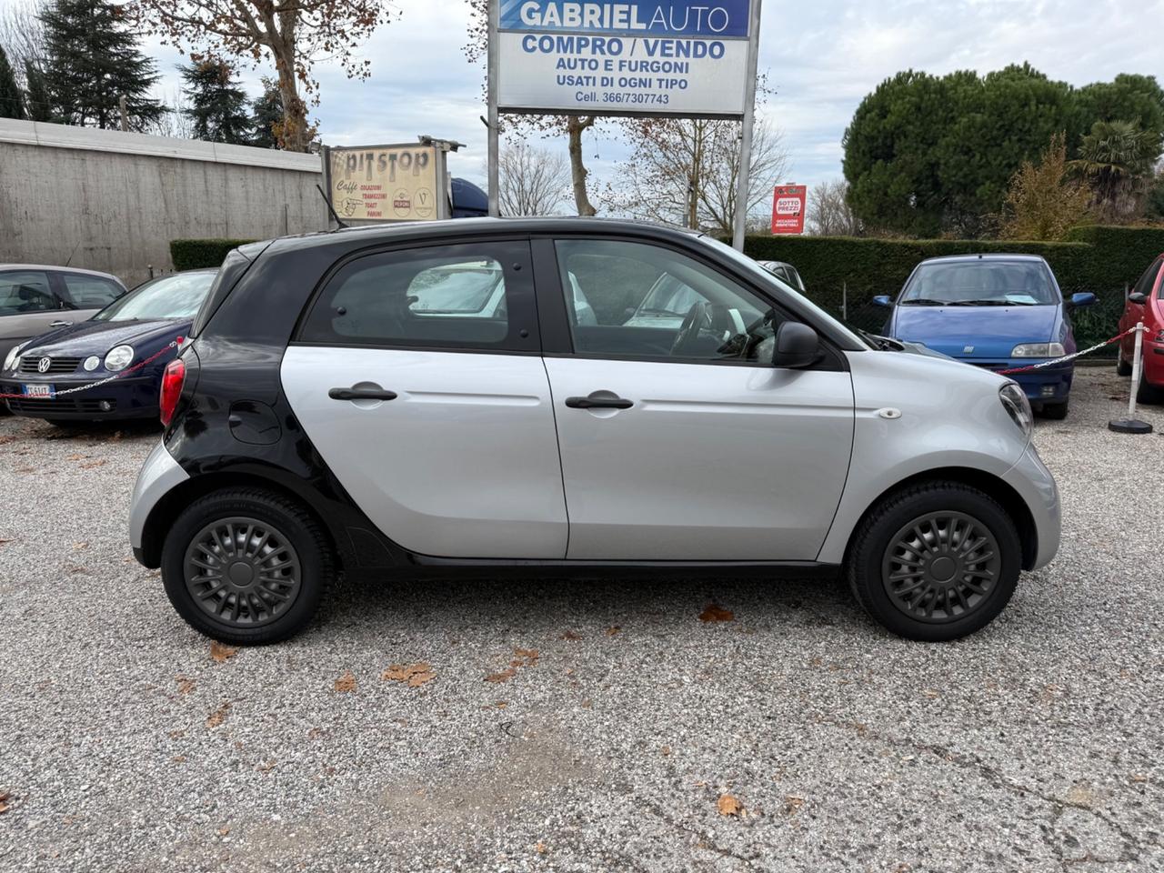 Smart ForFour 70 1.0 Ok Neopatentati