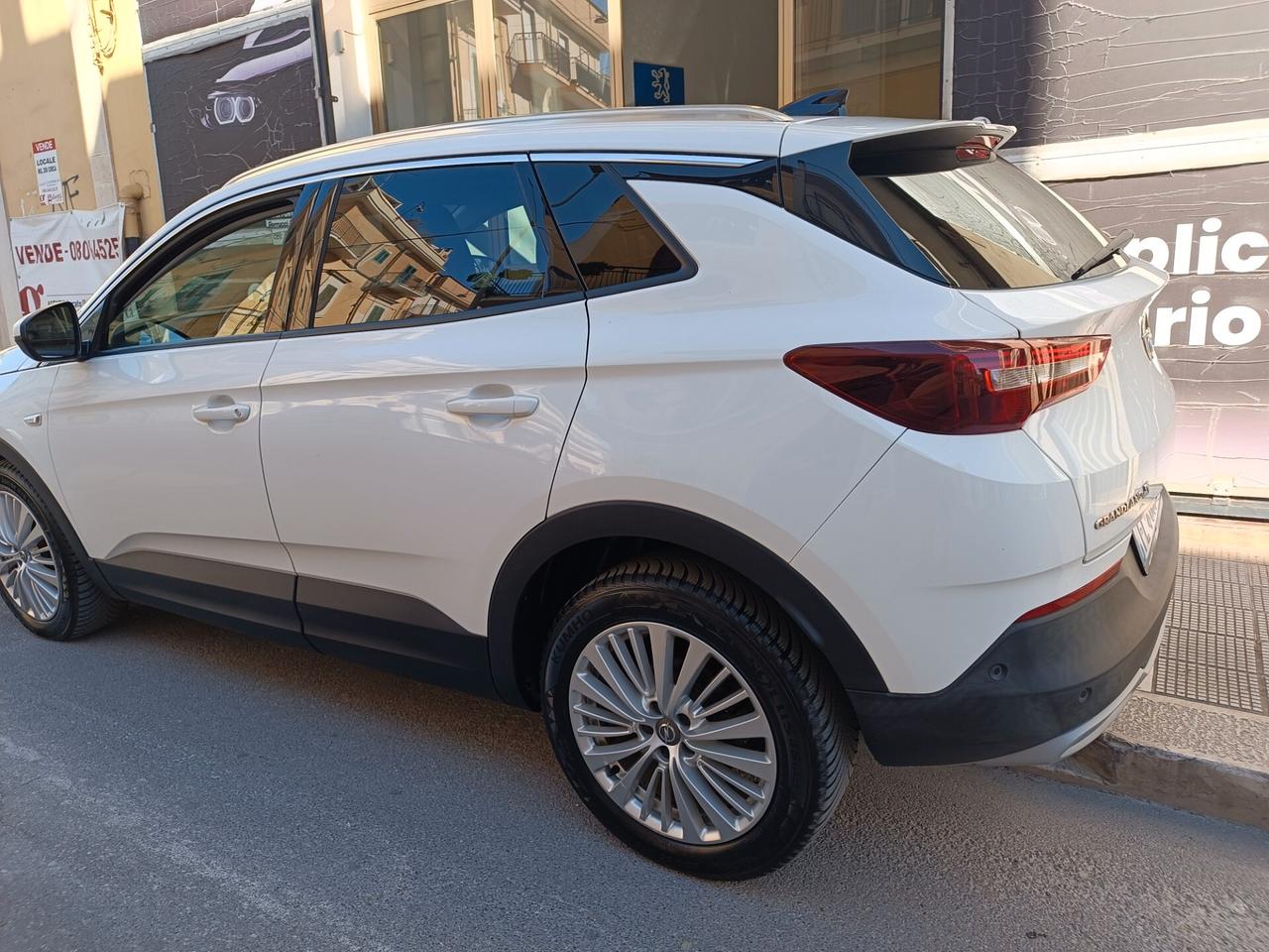 Opel Grandland X 1.6 HDI 120 CV AUT. INNOVATION