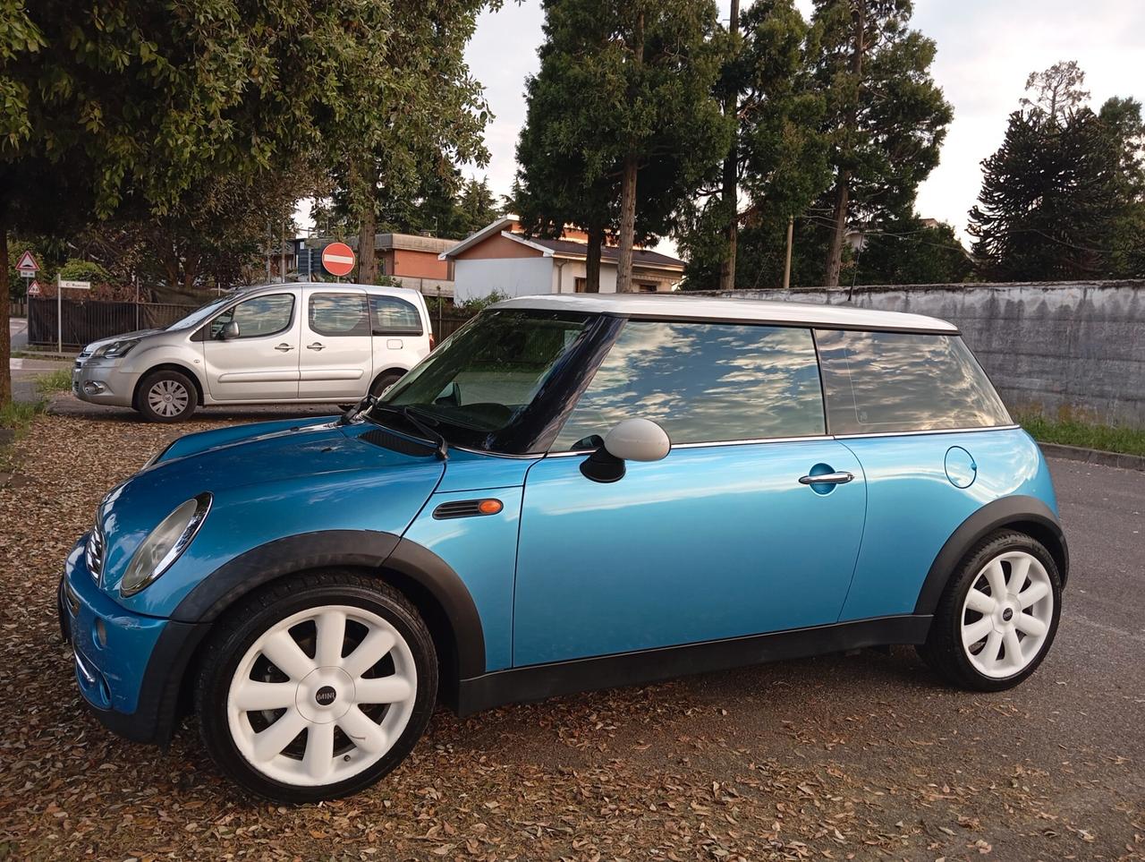 Mini 1.6 16V Cooper manuale permute
