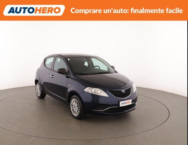 LANCIA Ypsilon 1.2 69 CV 5 porte Silver