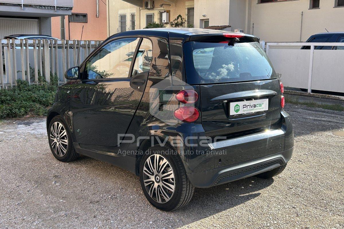 SMART fortwo 1000 45 kW MHD coupé pure