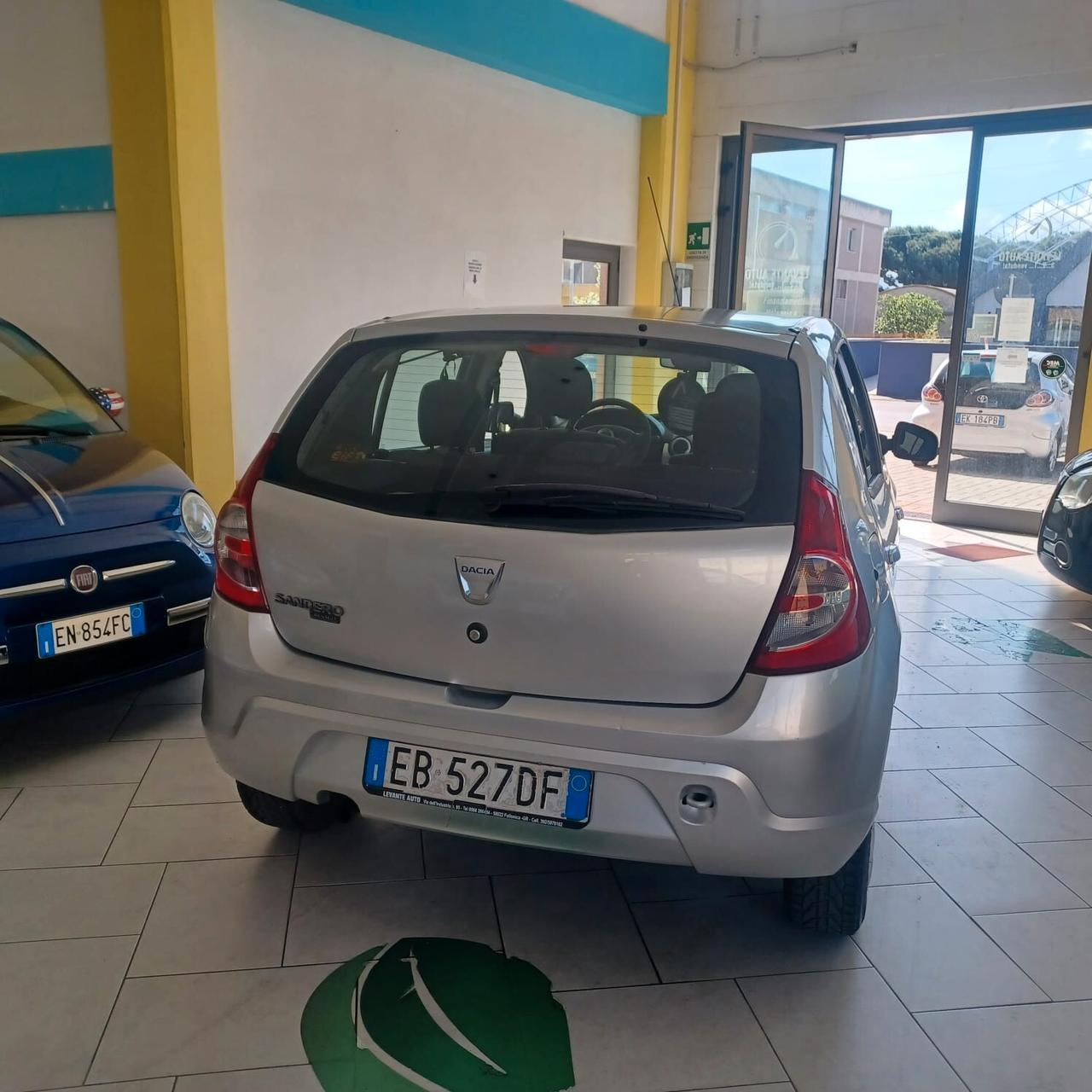 149.588 GPL DI FABBRICA SANDERO 1.4 PER NEOPATENTATI