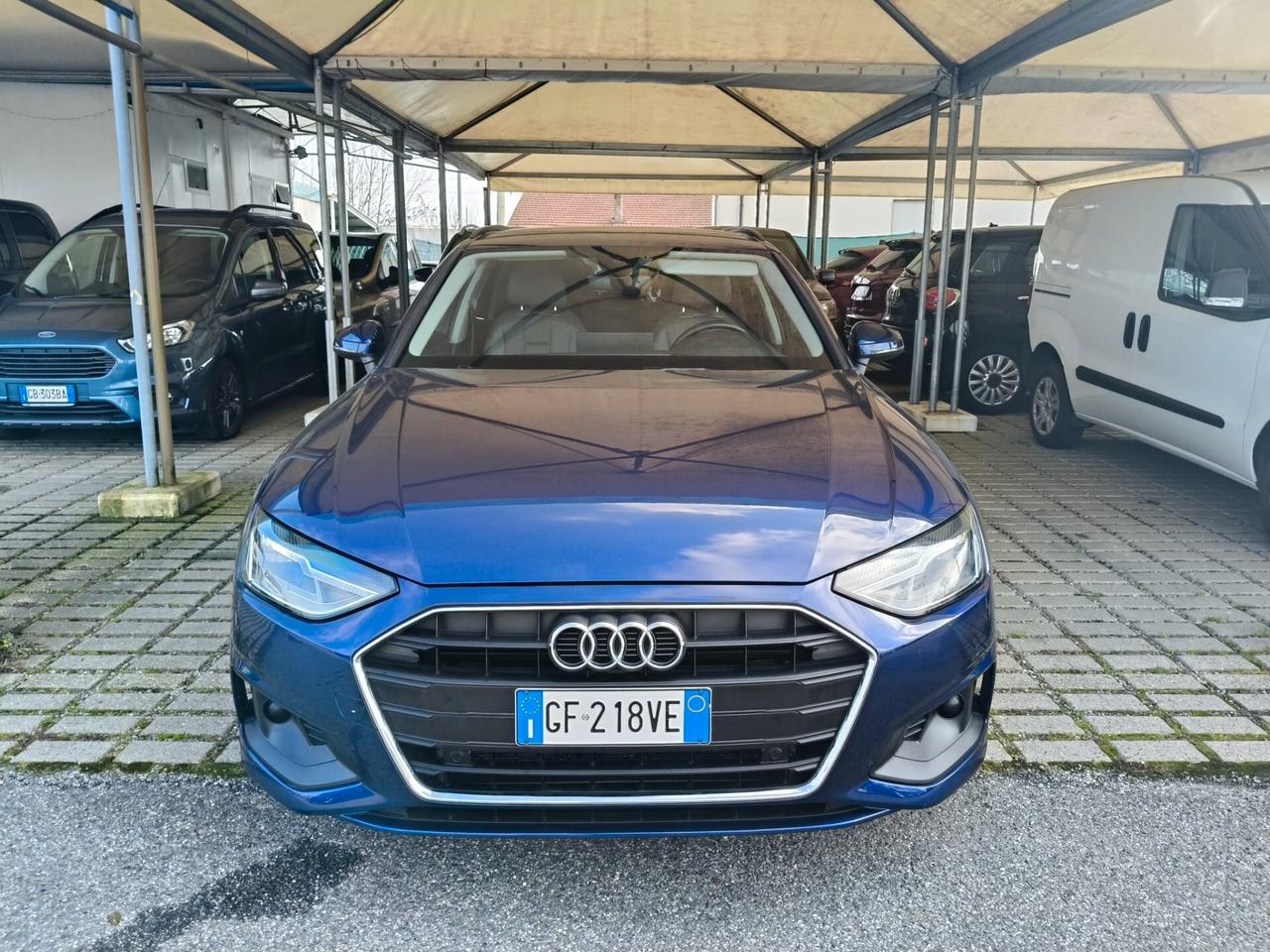 Audi A4 30 TDI/136 CV S tronic Business
