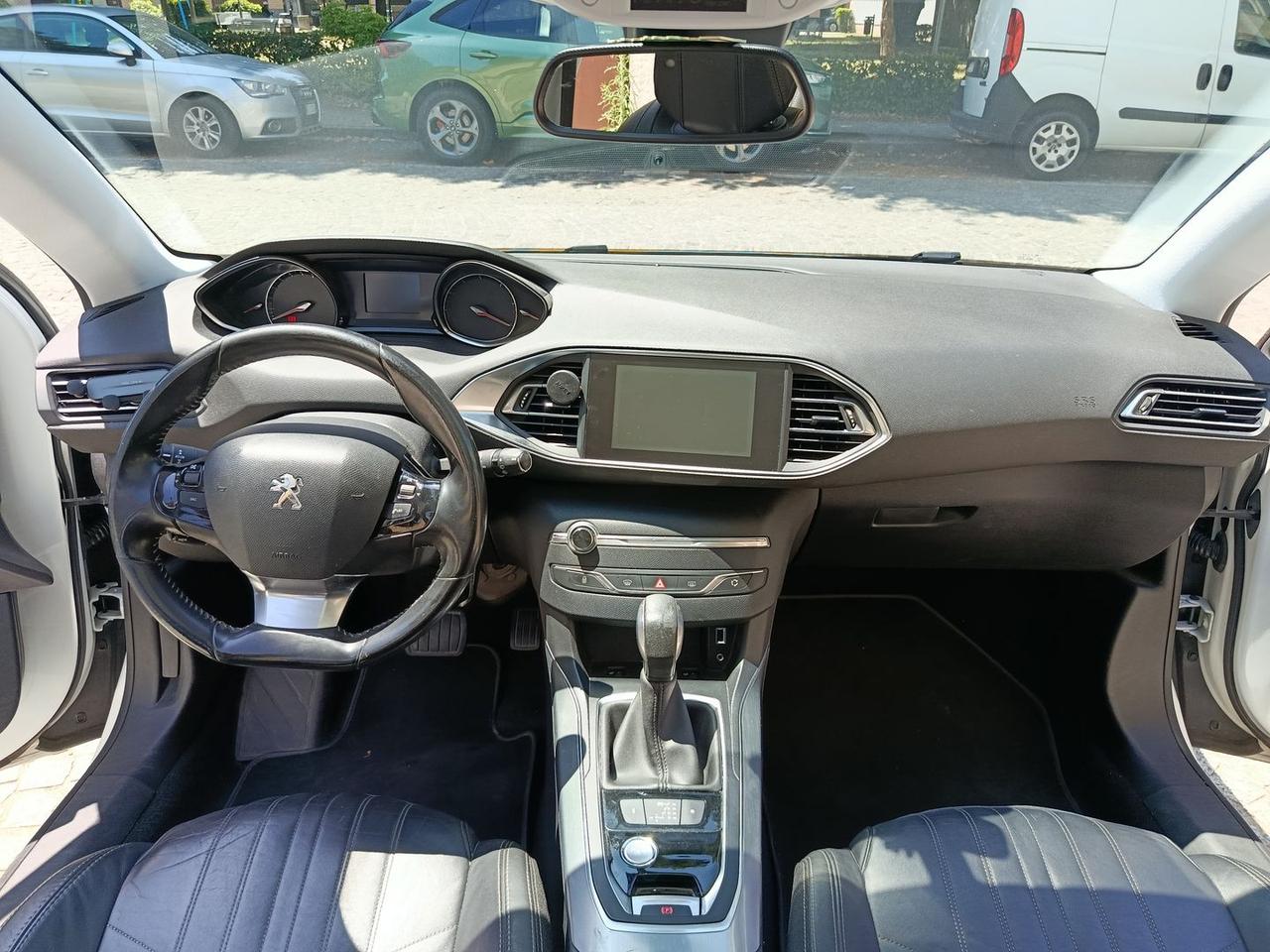 Peugeot 308 2.0 HDI 150 Allure #6171