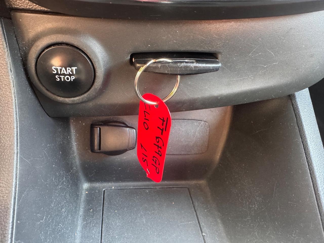 Renault Clio 1.5 diesel, Autocarro 5 p, N1