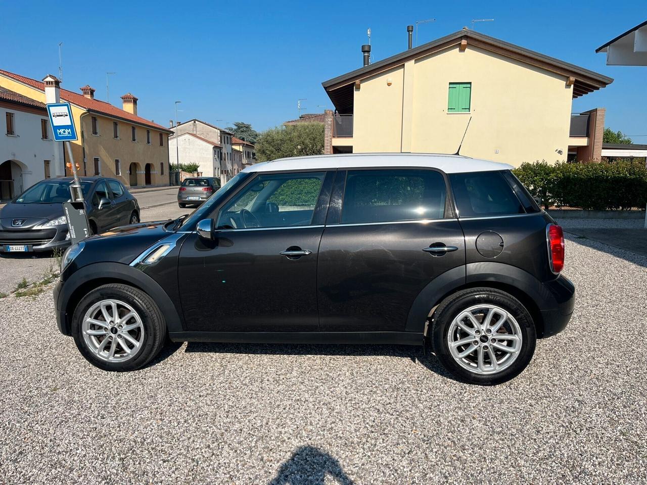 Mini Cooper D Countryman 2.0 Business Automatica