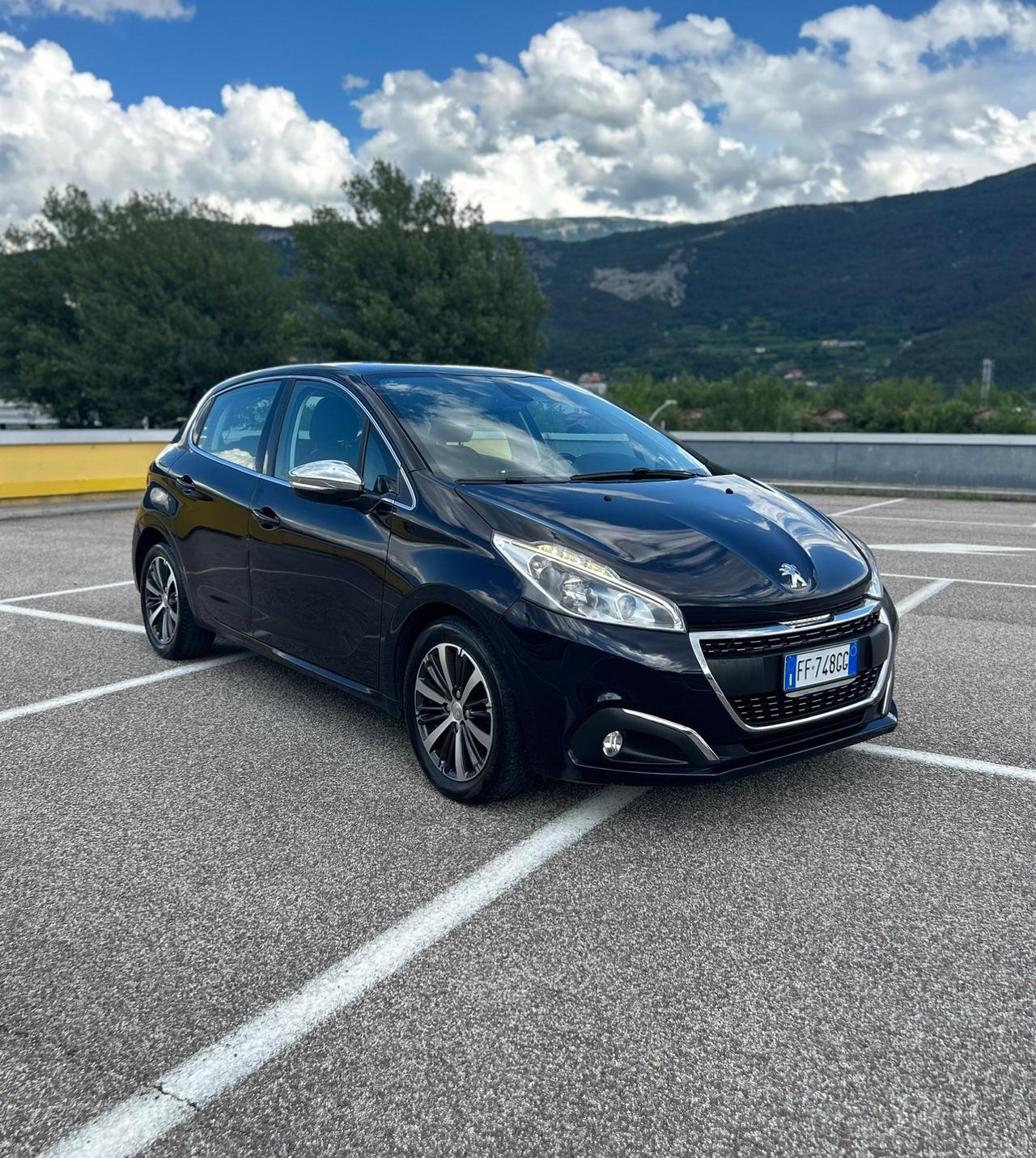 Peugeot 208 BlueHDi 5p Allure Neopatentati 2016