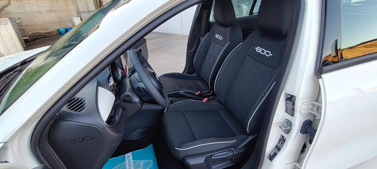 Fiat 600 Hybrid 110 CV DCT MHEV Icon "KM 0"