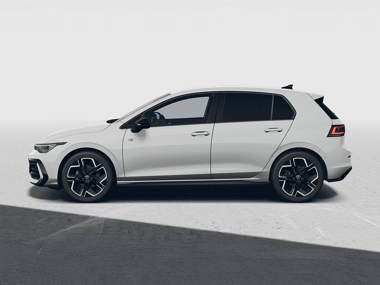 Volkswagen Golf 2.0 tdi r-line plus 150cv dsg
