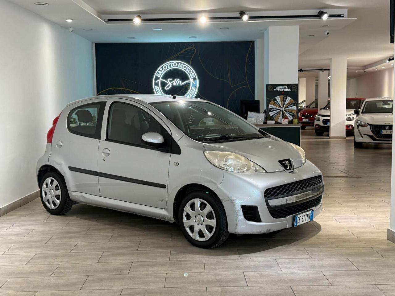 PEUGEOT 107 1.0 68 CV 5 PORTE ANNO 2010 OTTTIMA PER NEOPATENTATI