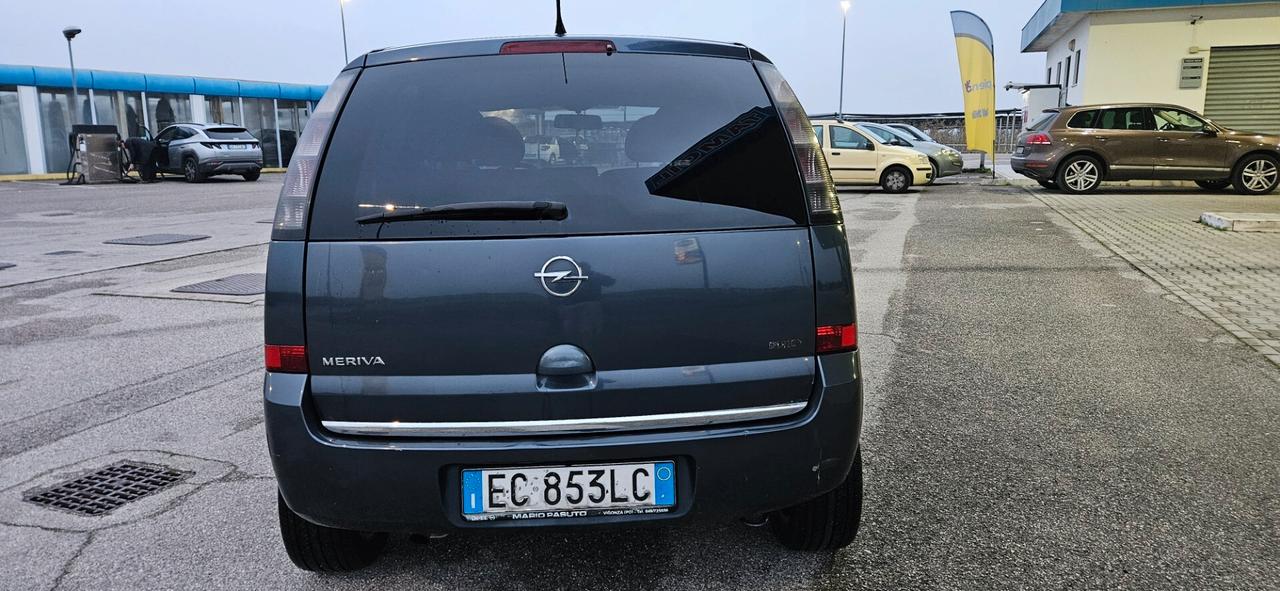 Opel Meriva 1.4 16V GPL-TECH Club