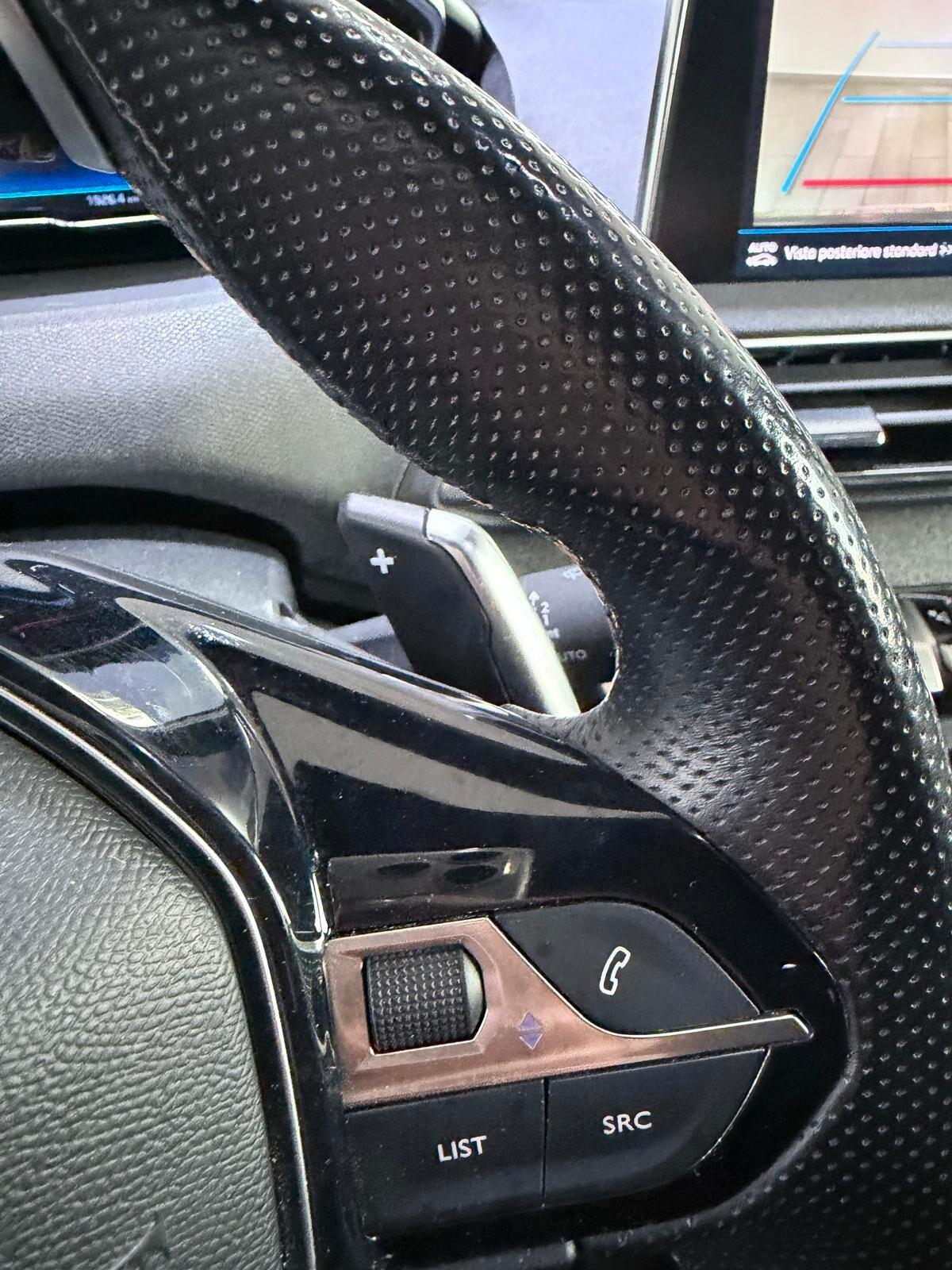 Peugeot 3008 BlueHDi 130 S&S EAT8 GT LINE Pack