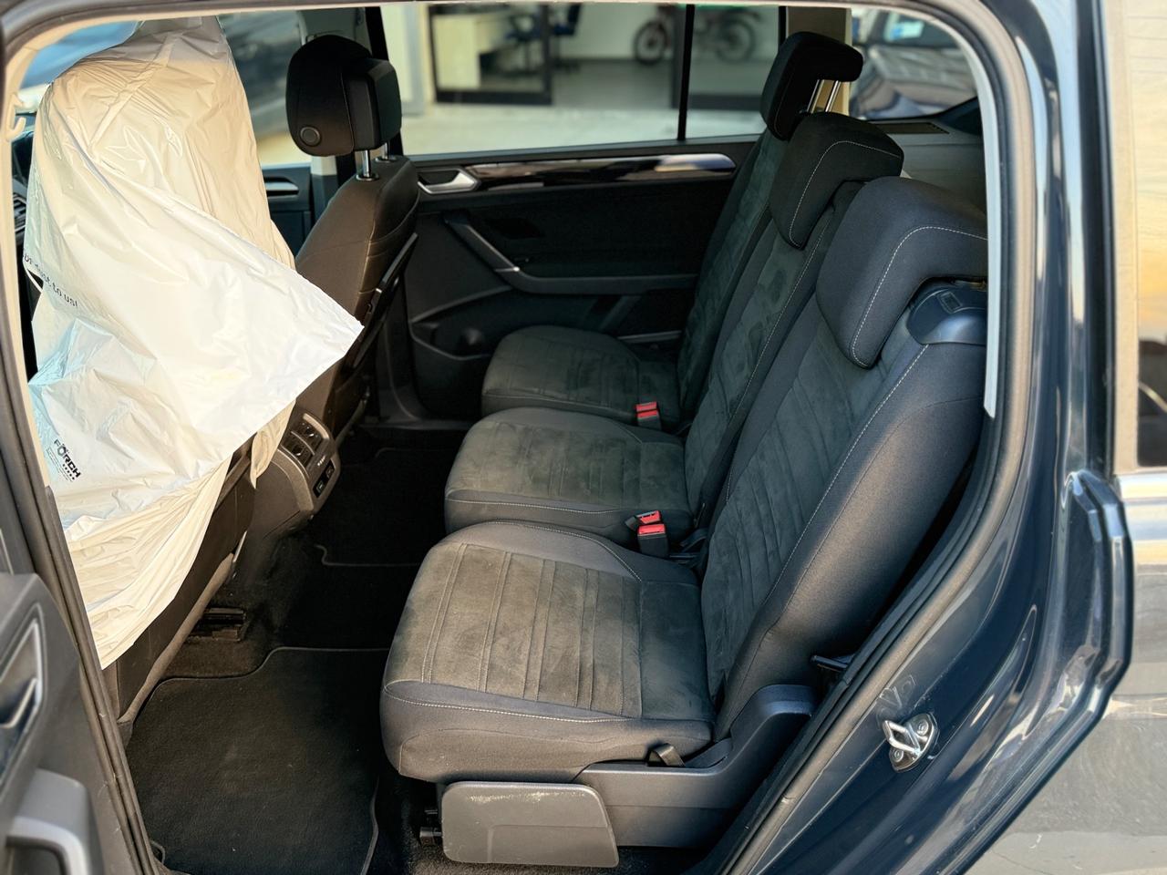 Volkswagen Touran 1.6 TDI Executive BlueMotion Technology