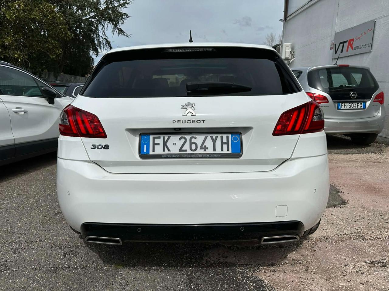 Peugeot 308 BlueHDi 120 S&S EAT6 Allure