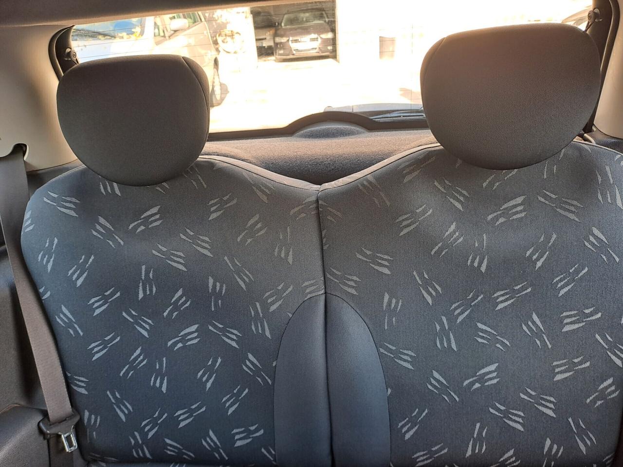 Mini 1.4 tdi One D de luxe