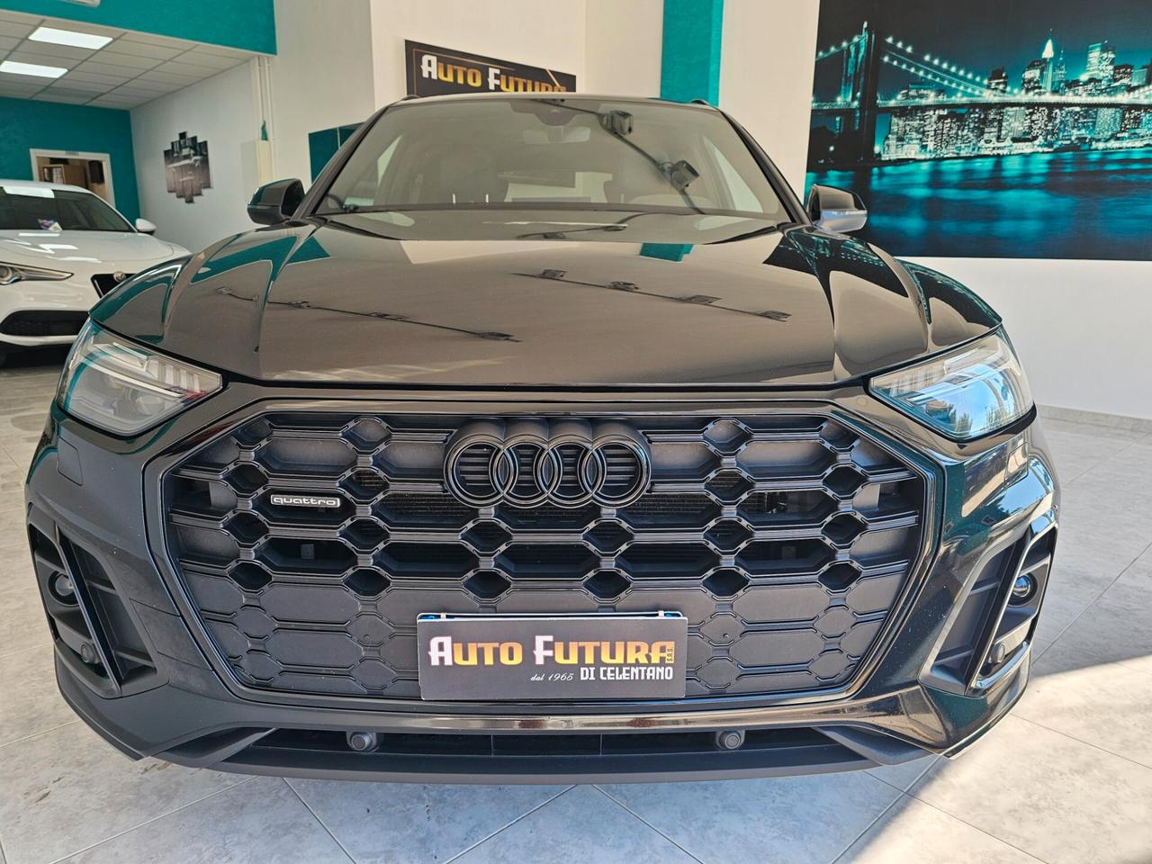 AUDI Q5 2.0 TDI 204CV QUATTRO 3 S-LINE BLAK EDITION