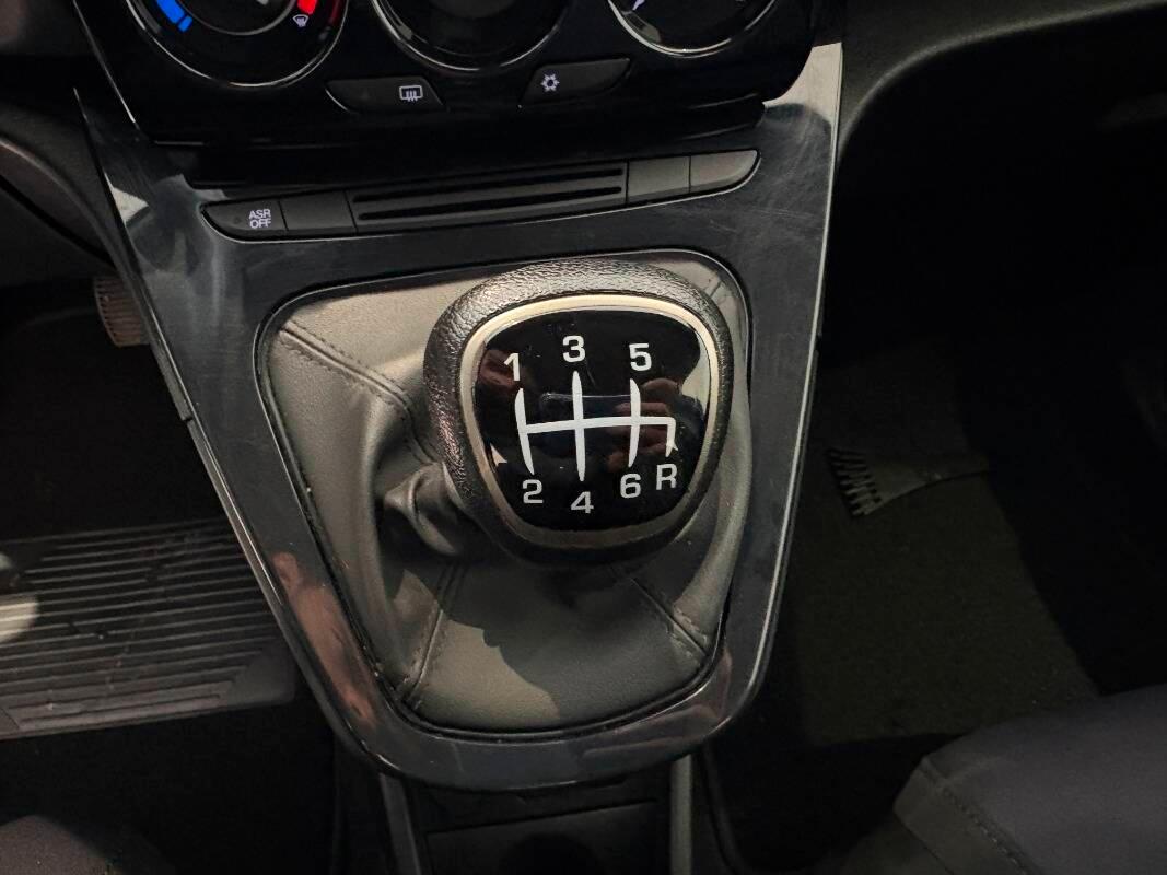 Lancia Ypsilon III 1.0 firefly hybrid Gold s&s 70cv 5p.ti