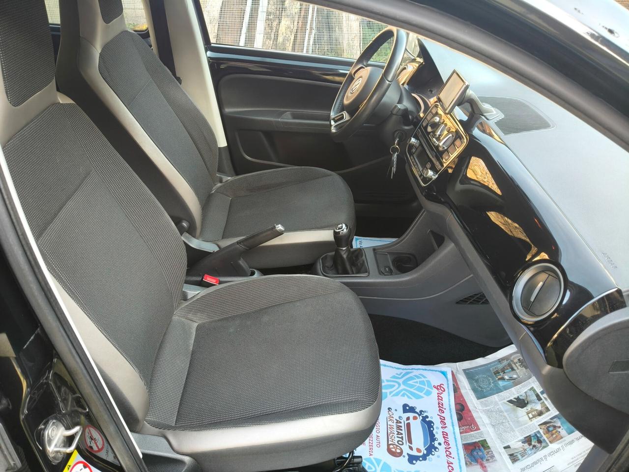 VOLKSWAGEN UP 1000 A METANO FULL OPTIONAL