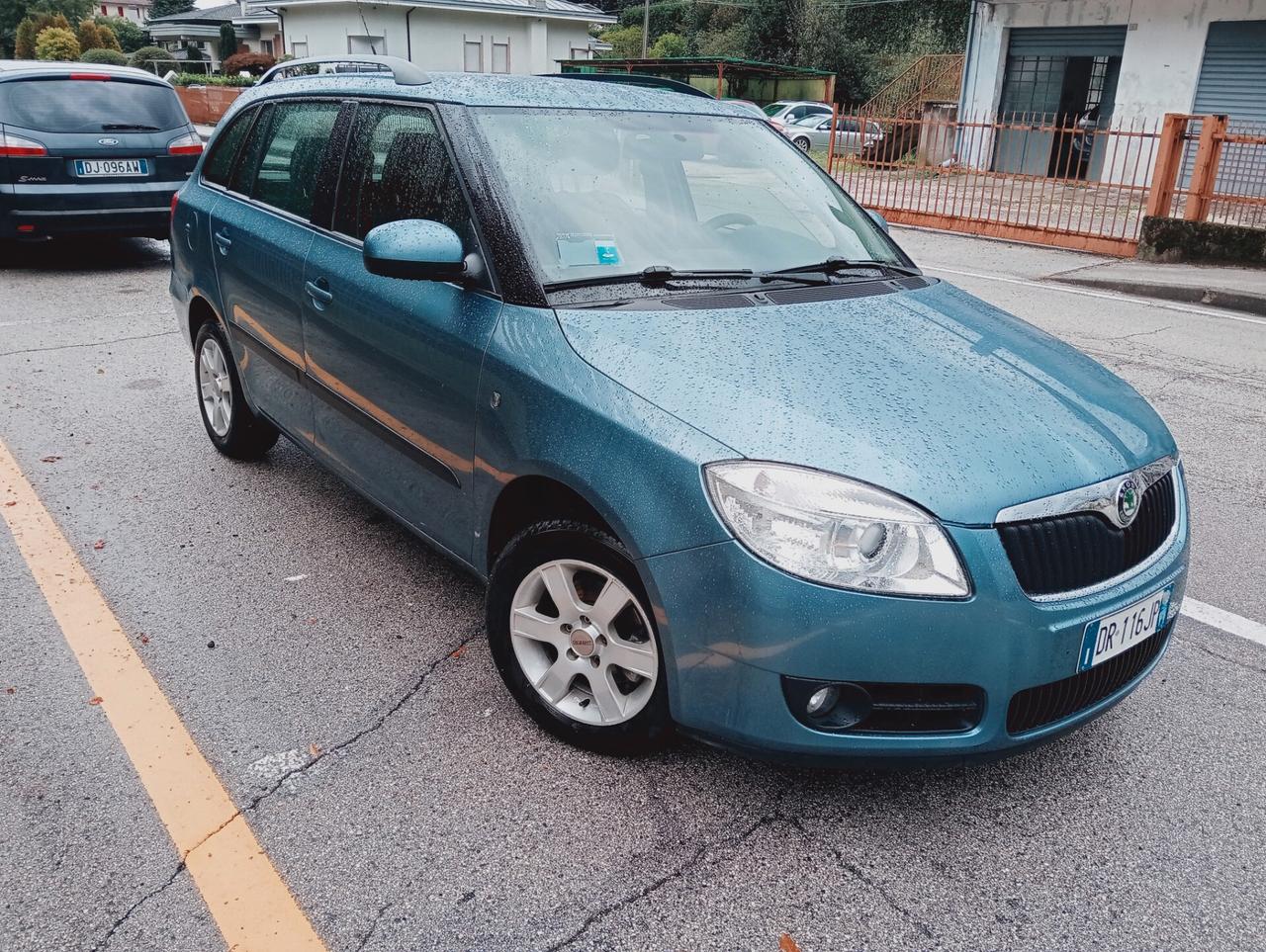 Skoda Fabia 1.4 5p. Comfort GPLine