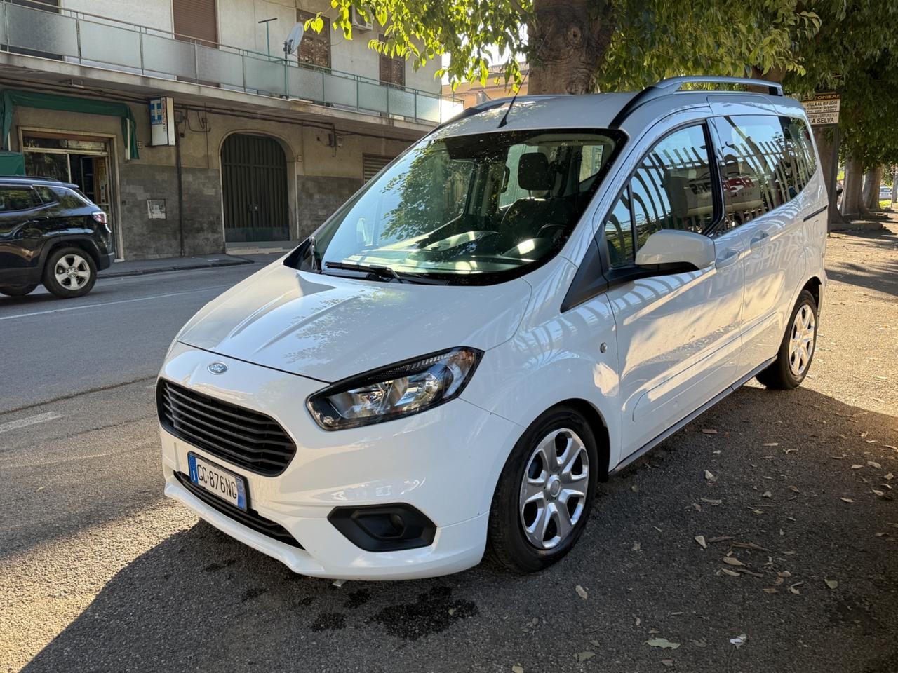 Ford Tourneo Courier Tourneo Courier 1.5 TDCI 75 CV S&S Plus