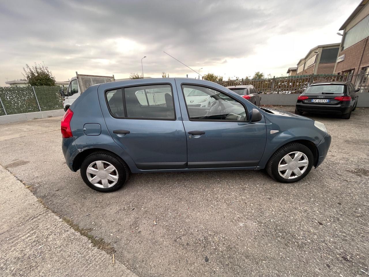 Dacia Sandero 1.4 8V GPL Ambiance