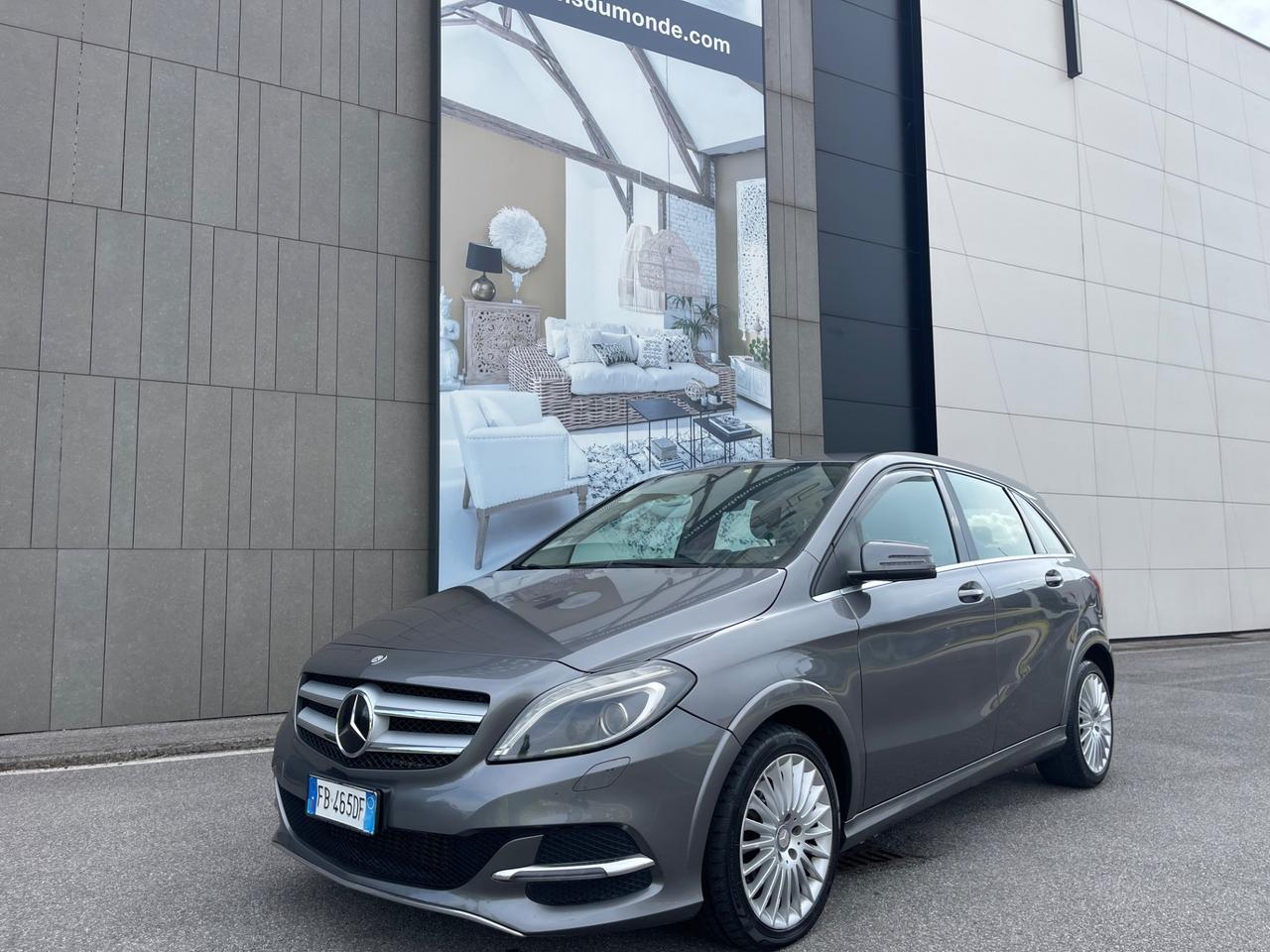 Mercedes-benz B 200 B 200 NGD Sport