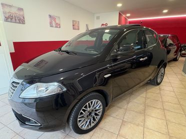 Lancia Ypsilon 0.9 TwinAir 85 CV 5 porte S&S Platinum