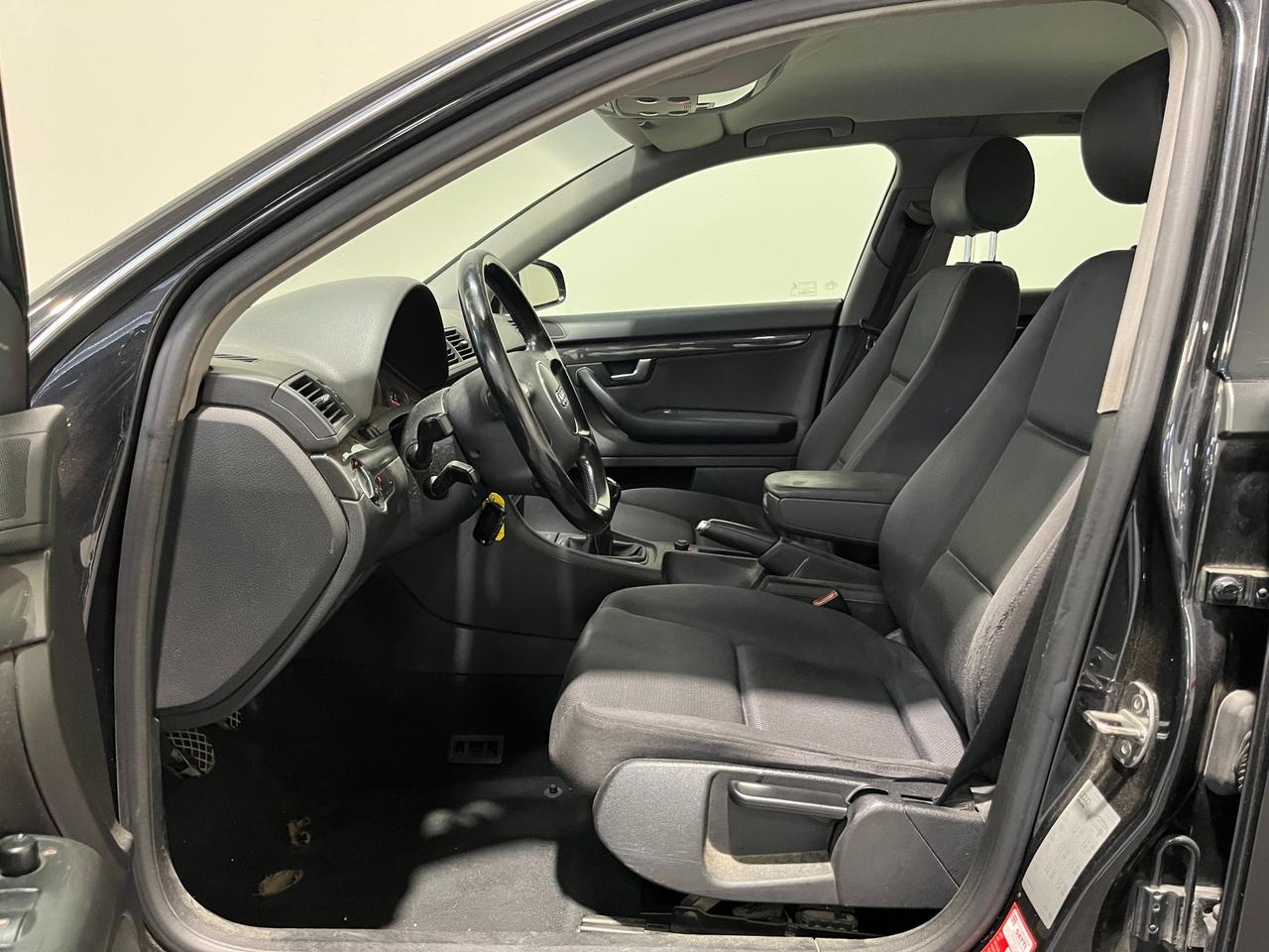 AUDI A4 AVANT 1.9TDI