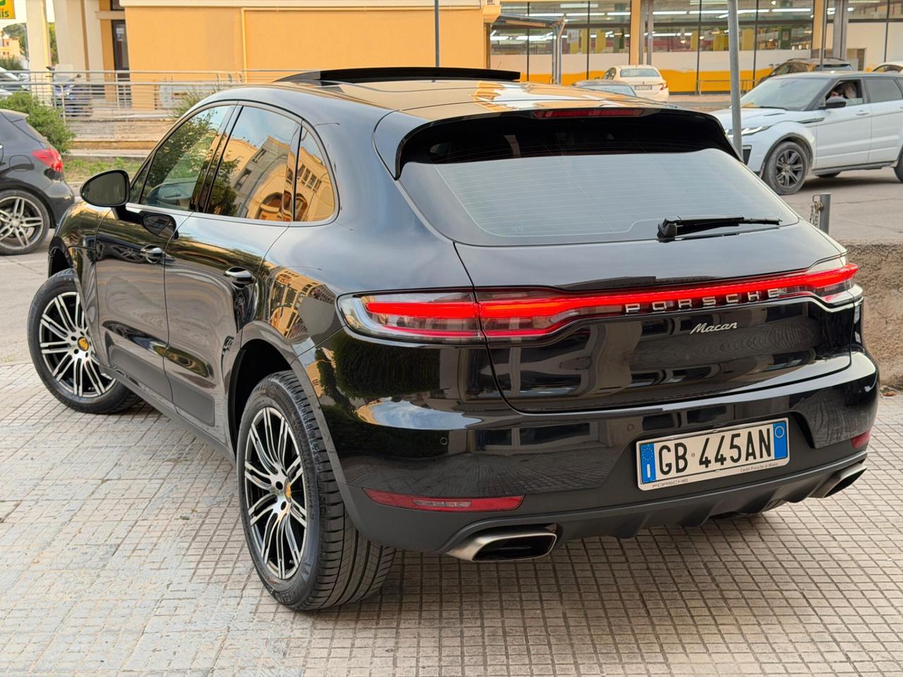 Porsche Macan 2.0 245CV