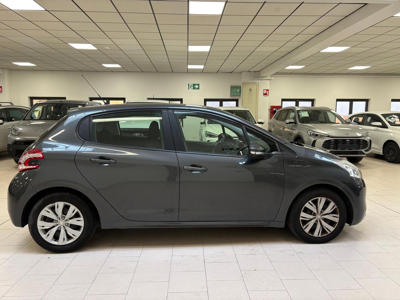 Peugeot 208 5p 1.4 hdi 8v Allure