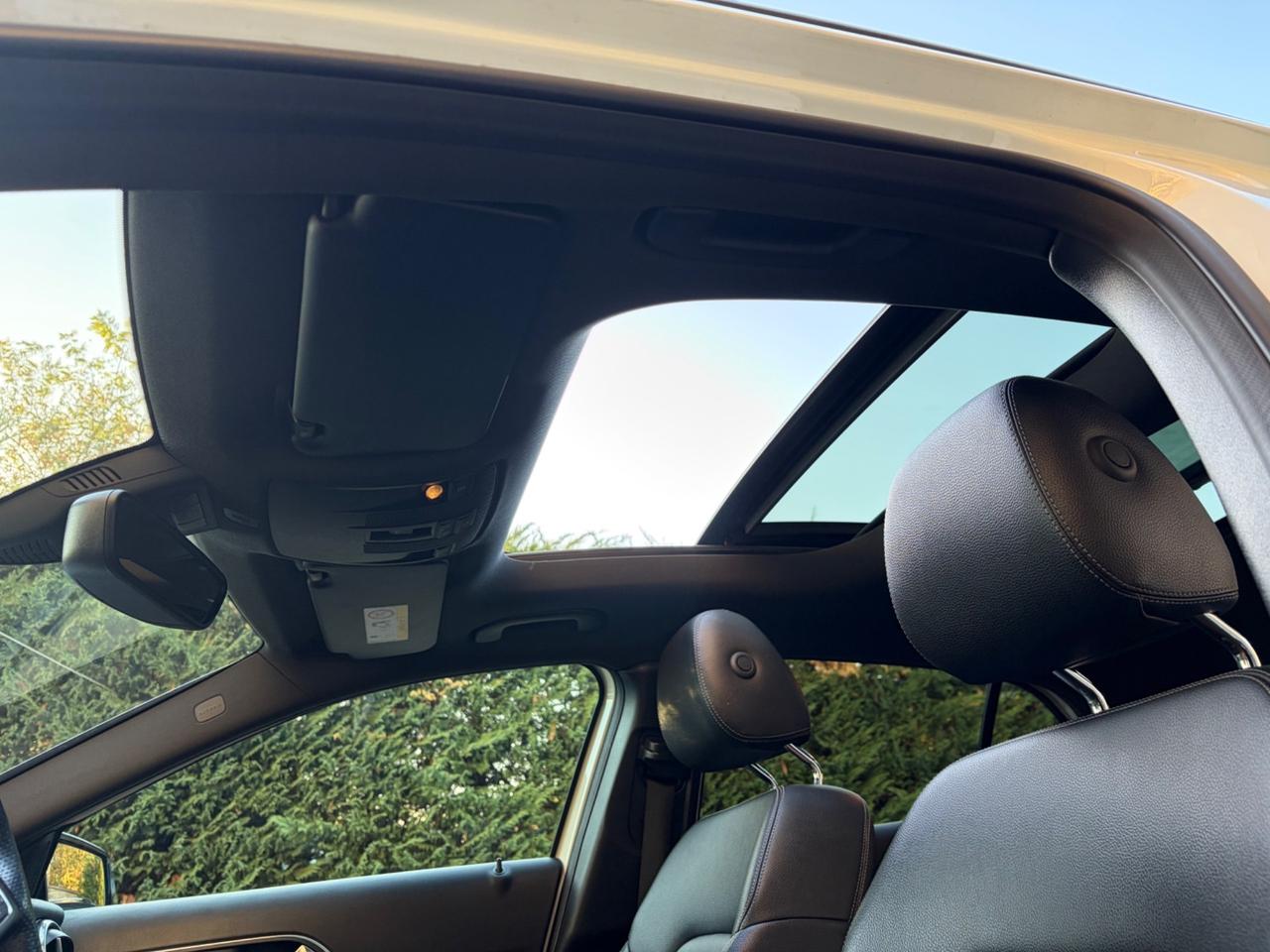 Mercedes-benz GLA 200 d Automatic 4Matic Premium