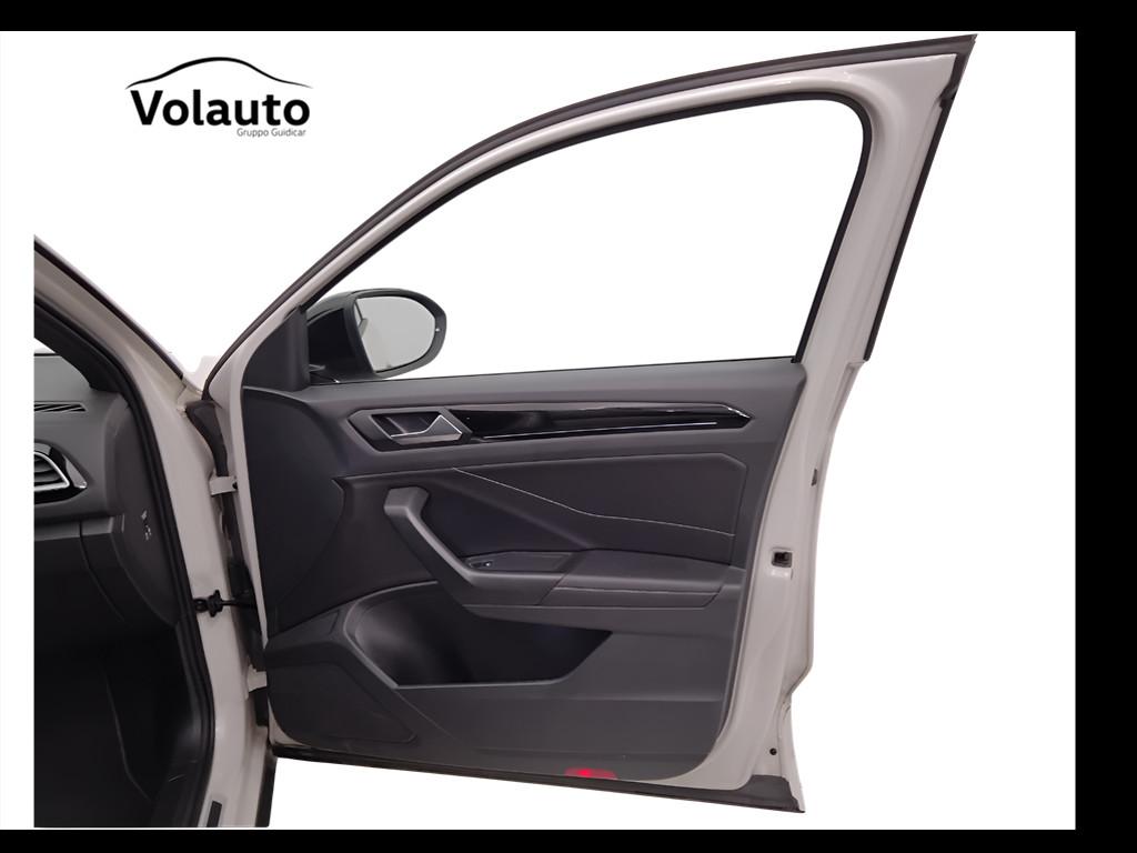 VOLKSWAGEN T-Roc 2022 - T-Roc 1.0 tsi R-Line 110cv