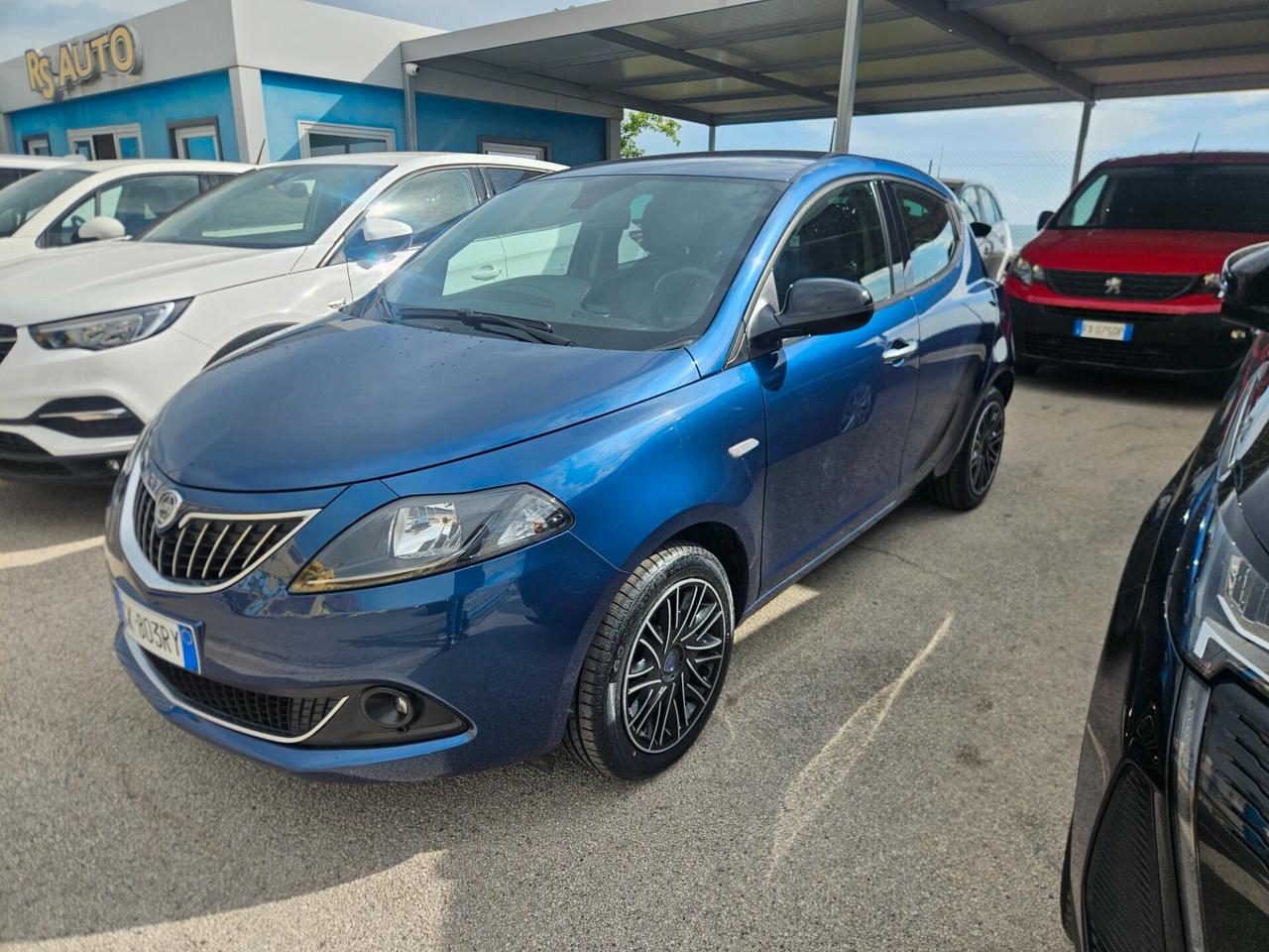 Lancia Ypsilon 1.0 FireFly 5 porte S&S Hybrid Ecochic Gold