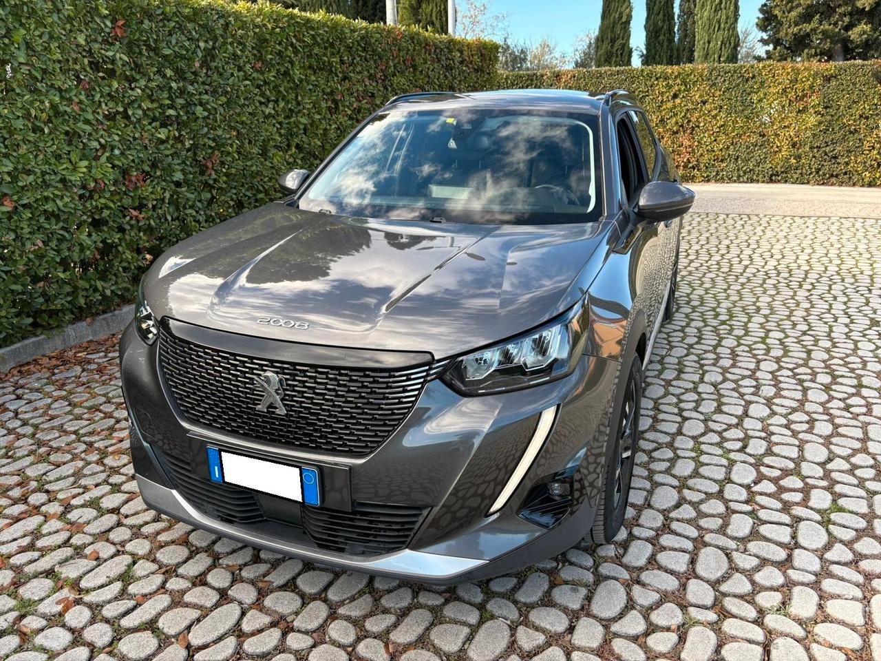 PEUGEOT 2008 1.2 S&S Allure Pack 131 6M - 2021