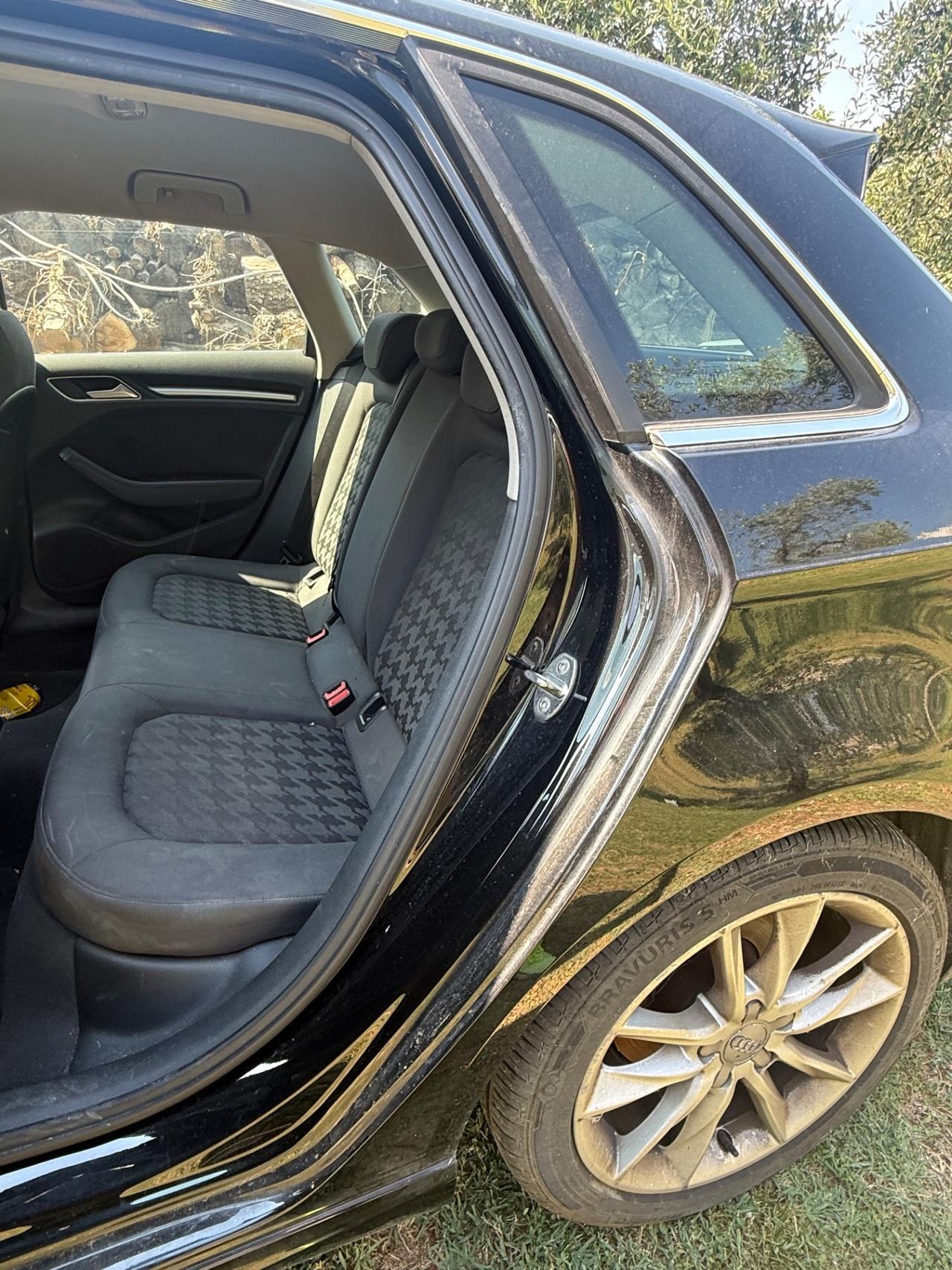 Audi A3 SPB 1.6 TDI S tronic Sport