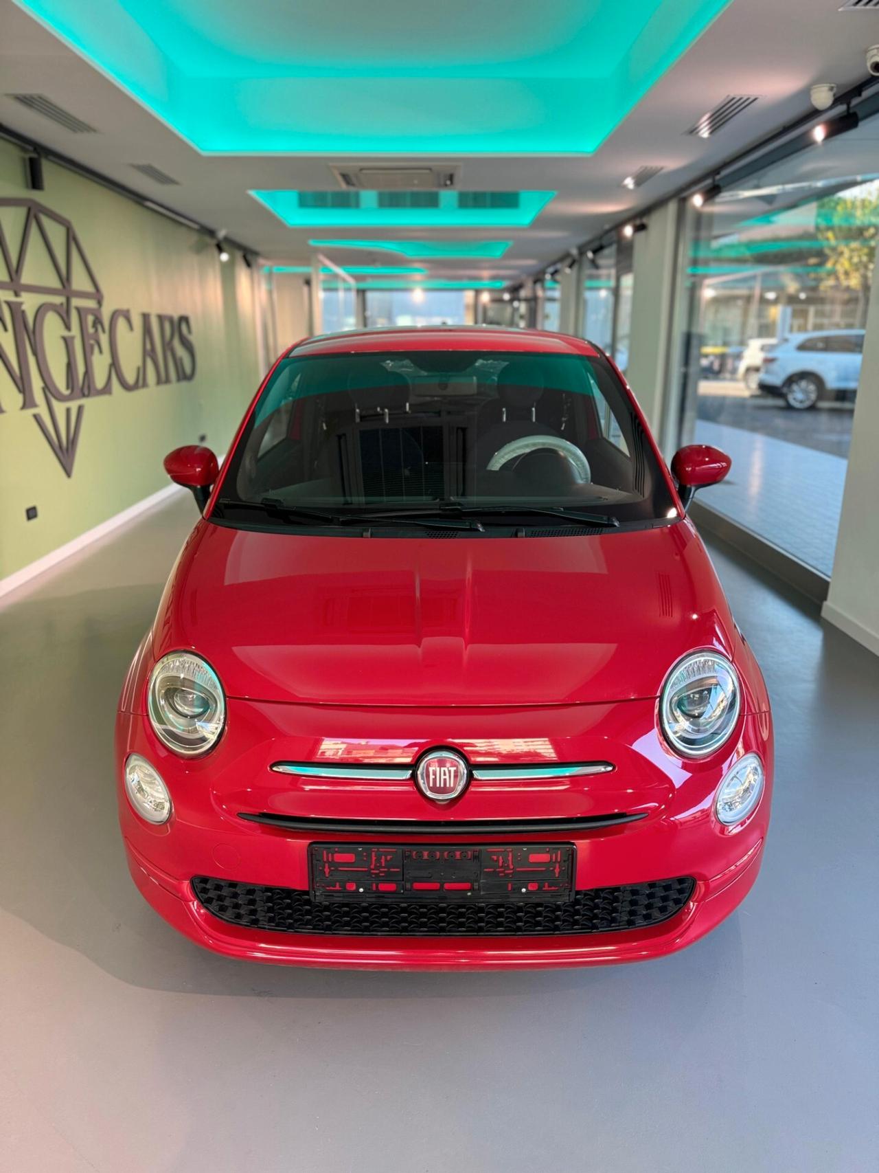 Fiat 500 1.0 Hybrid Red