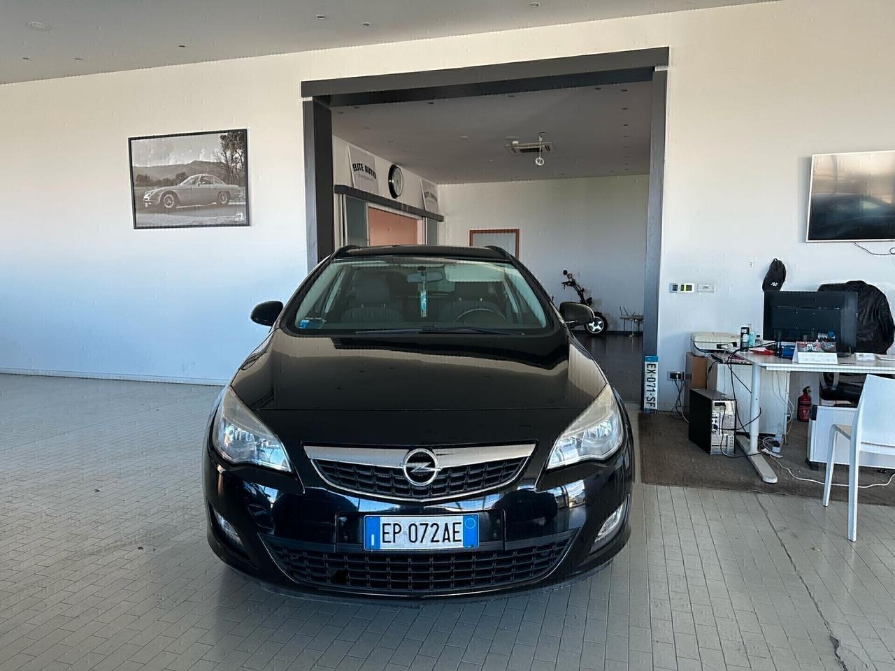 Opel Astra 1.4 Turbo 120CV Sports Tourer Cosmo