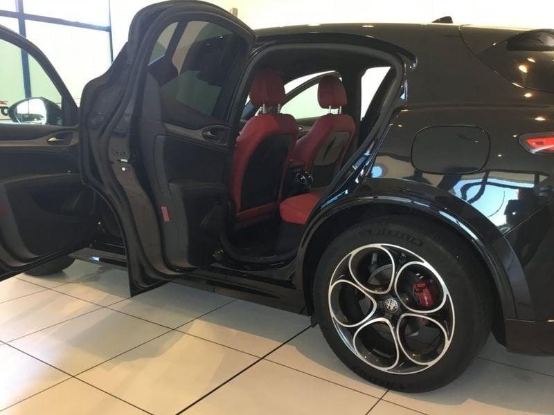 Alfa Romeo Stelvio 2.2 TD 210 CV Veloce AT8 Q4 MY24