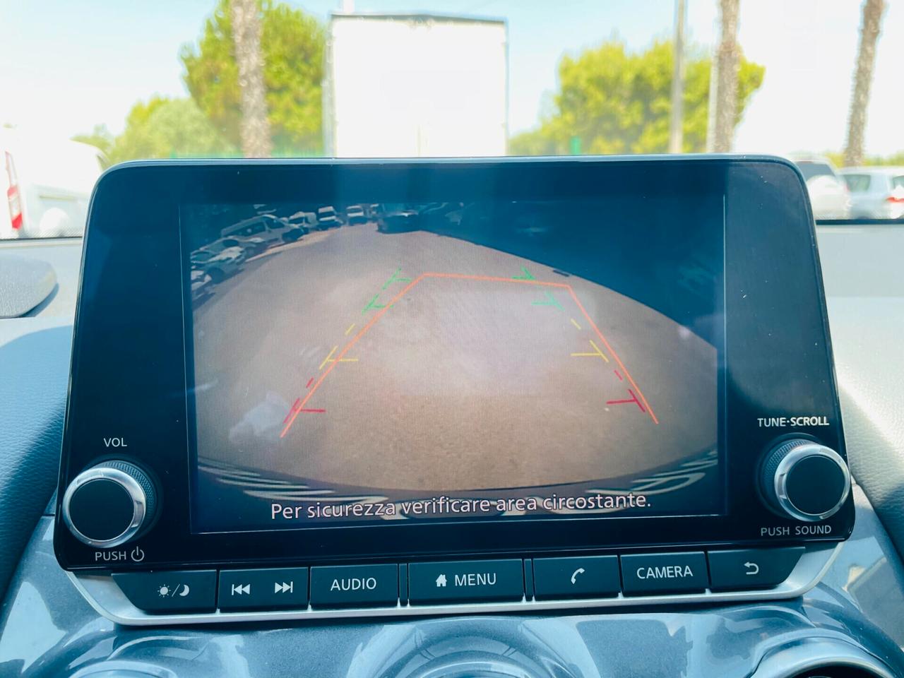 Nissan Juke 1.0 DIG-T 114 CV Tekna