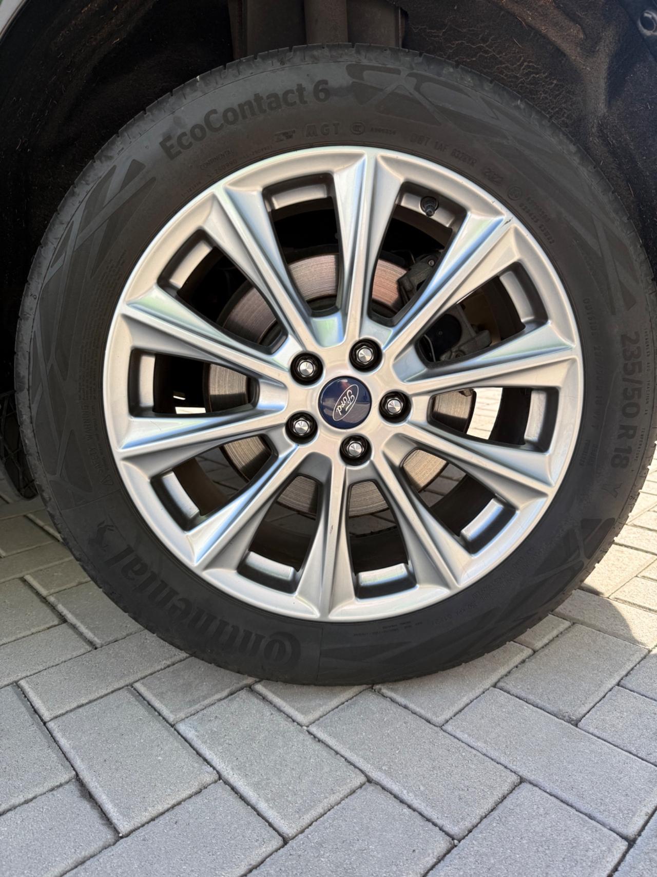 Ford Kuga 2.0 TDCI 180 CV S&S 4WD Powershift Vignale