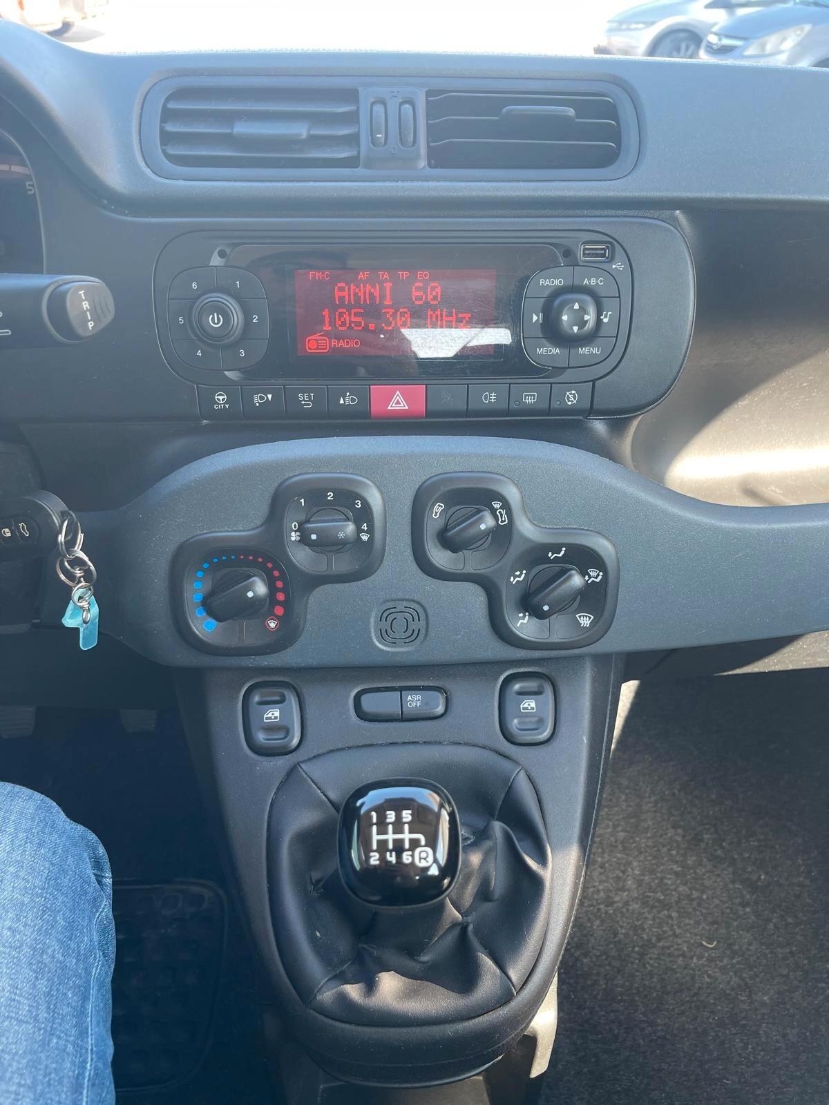 Fiat Panda 1.0 FireFly S&S Hybrid Easy