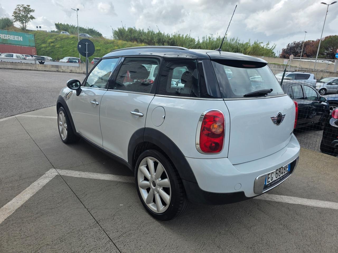 Mini Cooper Countryman 1.6 KM CERTIFICATI